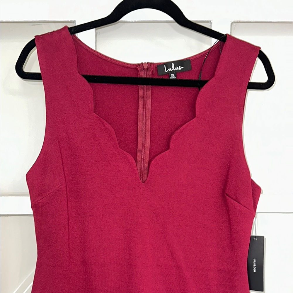 Lulu's Watch for Curves Wine Red V-Neck Sleeveless Bodycon Mini Dress - Picture 3 of 4